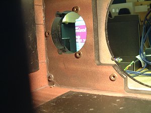 Behind the top half of the baffle (18K)
