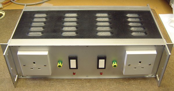 Isolating transformer on the bench (45k)