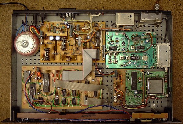 Top view of the complete unit (102k)