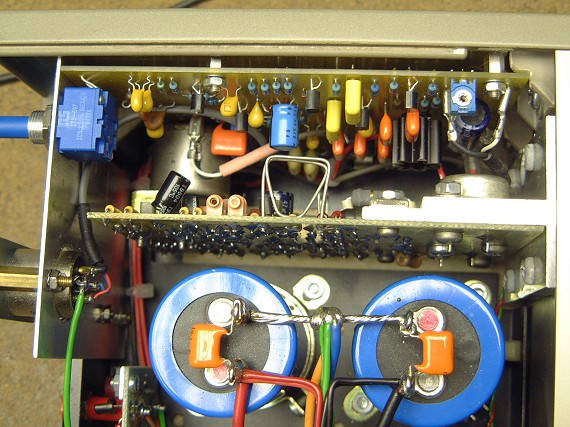 Crossover assembly fitted in the Quad 405