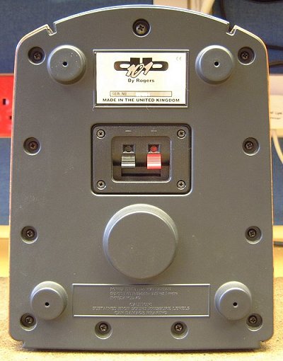 Rear view of a db101 (39K)