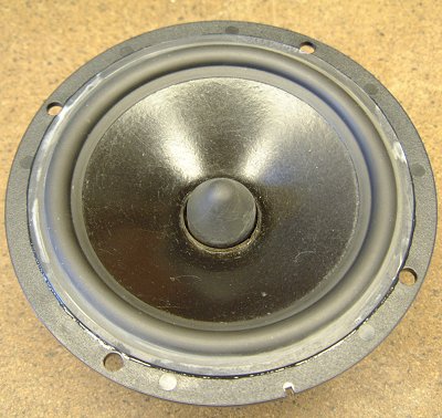 db101 woofer (42K)
