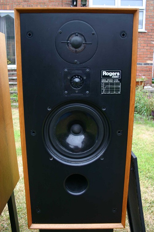 Rogers Studio 1
     with grille removed