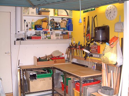 View of the mechanical workshop (47K)